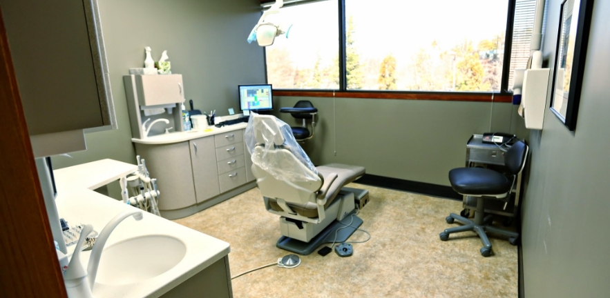 Dental treatment room